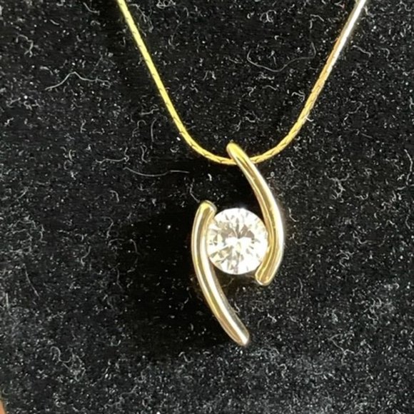 80's Dynasty Bold Gold & Giant Rock Crystal Quartz Pendant Statement Charm RARE - Picture 2 of 5